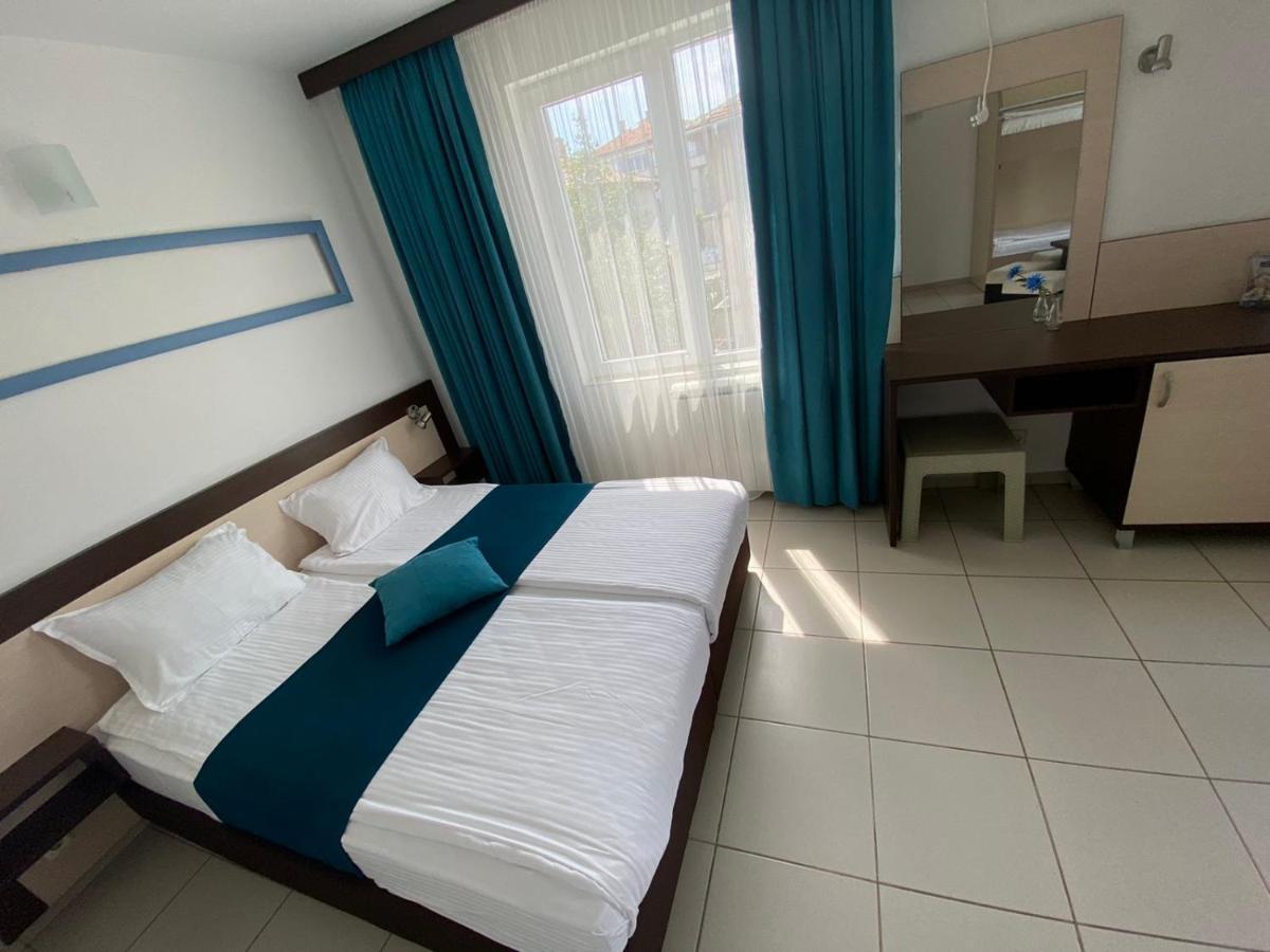 פרימורסקו Lilia 2 Family Hotel מראה חיצוני תמונה