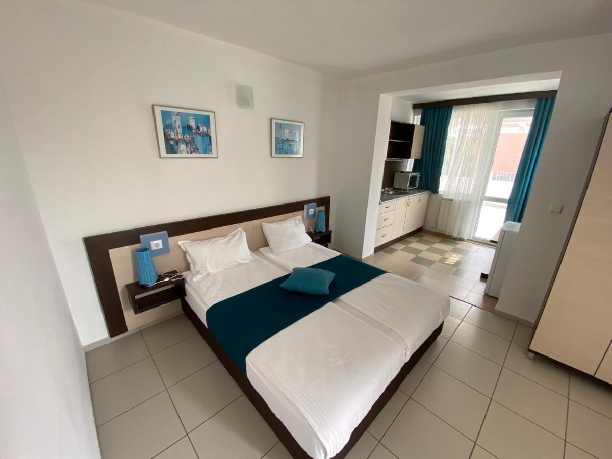 פרימורסקו Lilia 2 Family Hotel מראה חיצוני תמונה