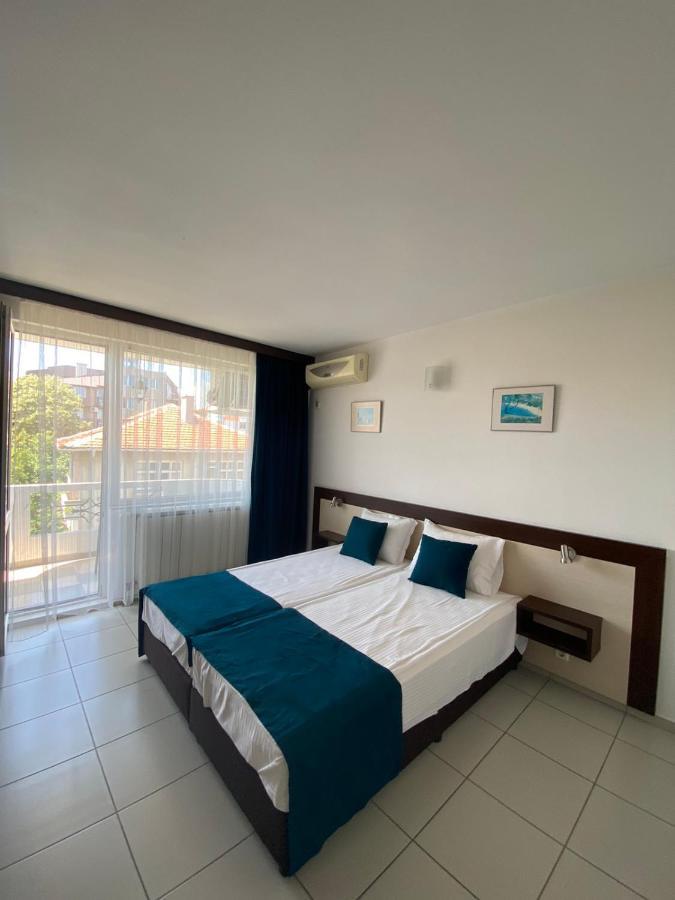 פרימורסקו Lilia 2 Family Hotel מראה חיצוני תמונה